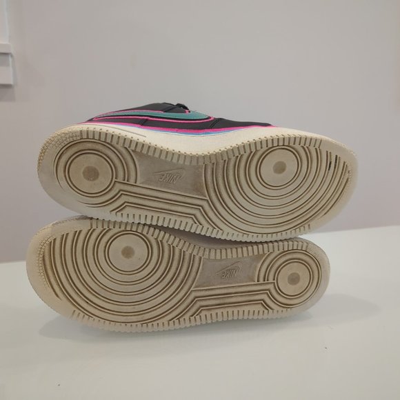 Air Force 1 '07 LV8 Sport 'South Beach' US10 - Picture 9 of 11